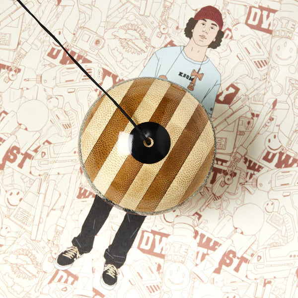 Krom Dwesty Pro Mod Bamboo Kendama