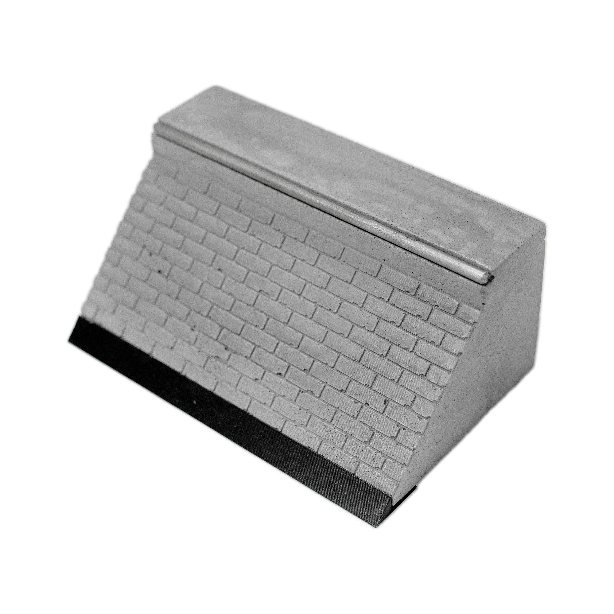 Bland Fingerboard Obstacle - Brick Bank