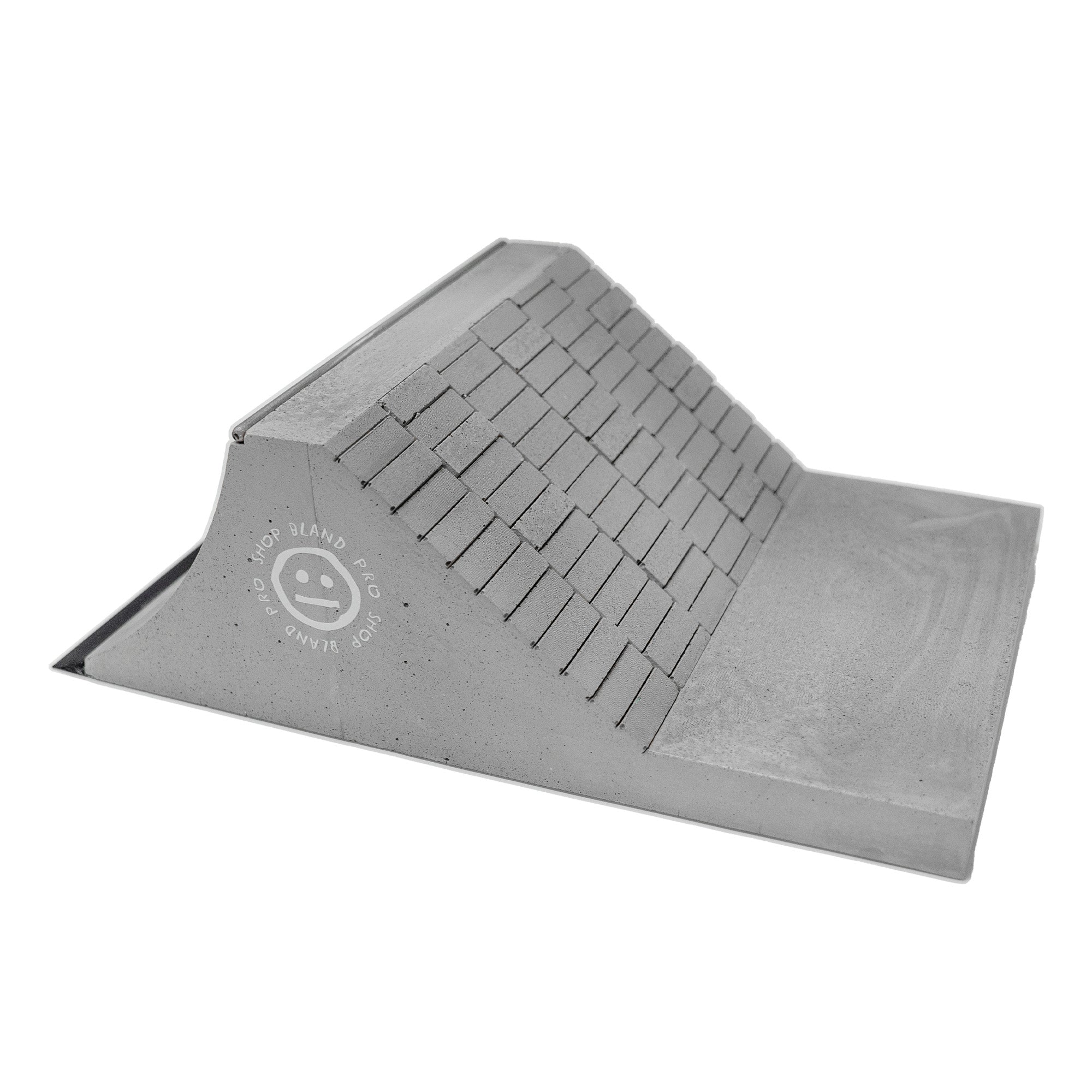 Bland Fingerboard Obstacle - Desktop Destroyer