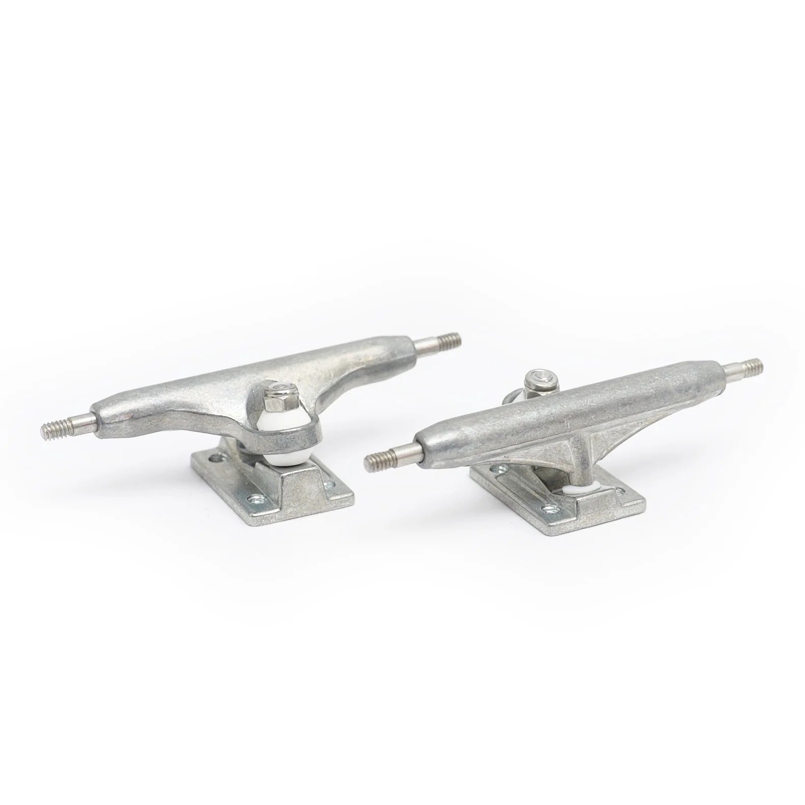 Dynamic Fingerboard Trucks - 36mm
