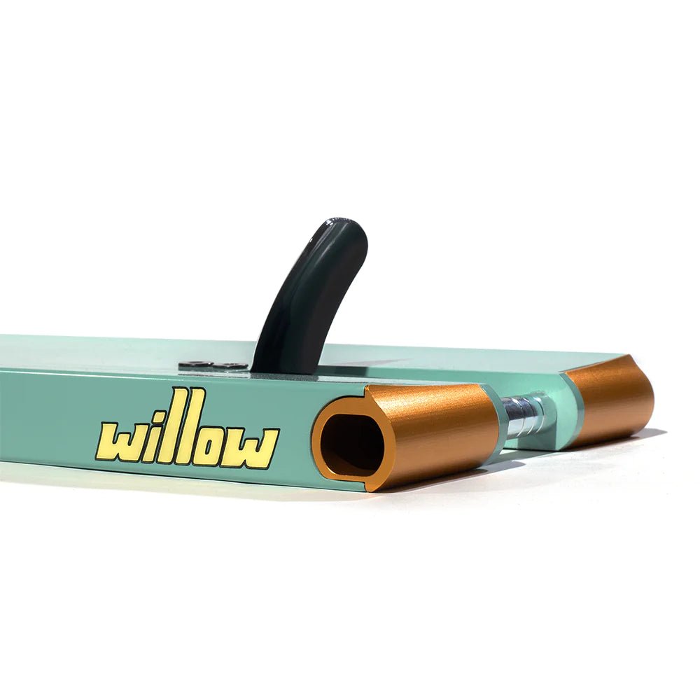 North Willow Deck - Bland Pro Shop