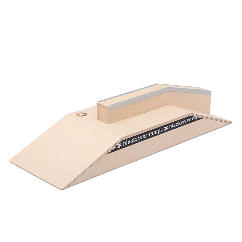 Blackriver Fingerboard Ramps - Funbox Ledge